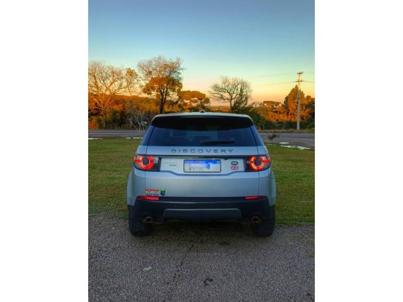 LAND ROVER - DISCOVERY SPORT - 2015/2016 - Branca - R$ 115.000,00