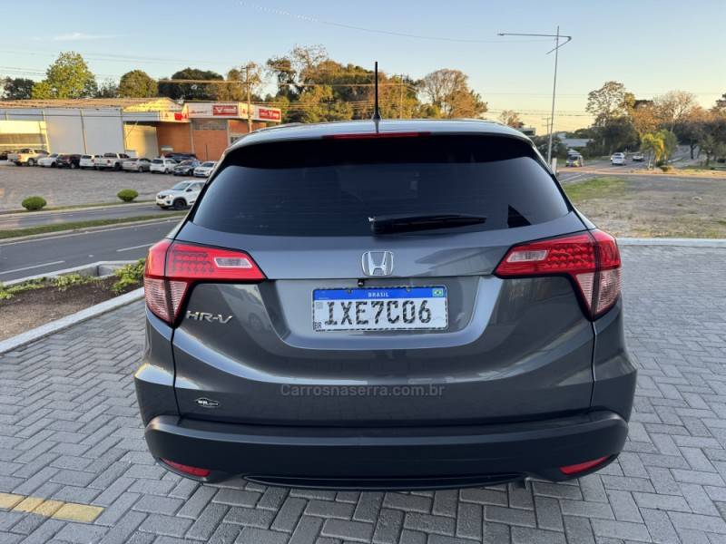 HONDA - HR-V - 2016/2016 - Cinza - R$ 85.000,00