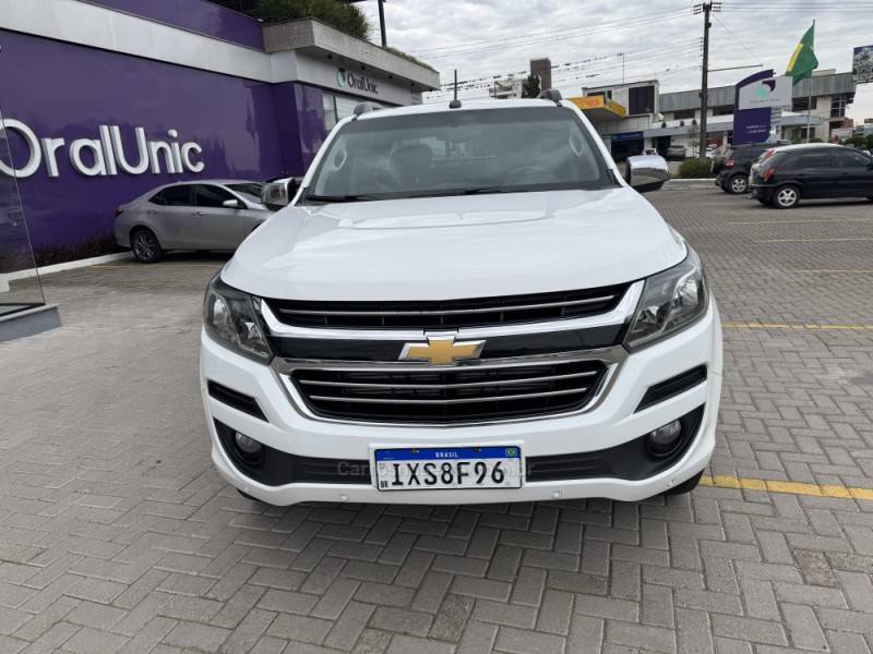 CHEVROLET - S10 - 2016/2017 - Branca - R$ 144.900,00