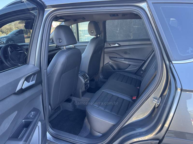 VOLKSWAGEN - TAOS - 2024/2024 - Cinza - R$ 179.900,00