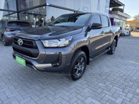 TOYOTA - HILUX - 2024/2024 - Cinza - R$ 239.900,00