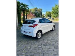 HYUNDAI - HB20 - 2014/2014 - Branca - R$ 52.900,00