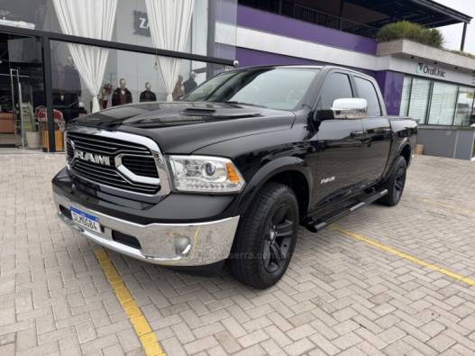 DODGE - RAM - 2022/2022 - Preta - R$ 272.000,00