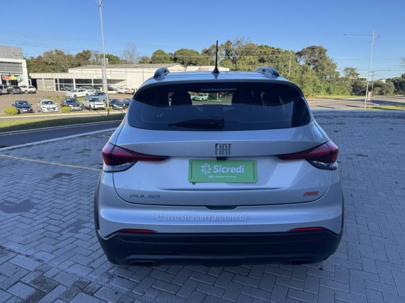 FIAT - PULSE - 2024/2025 - Prata - R$ 109.700,00