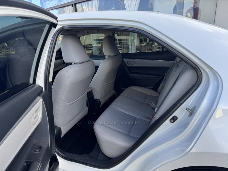 TOYOTA - COROLLA - 2016/2016 - Branca - R$ 88.900,00
