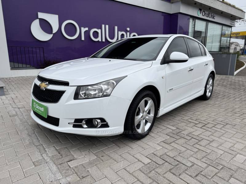 CHEVROLET - CRUZE - 2014/2014 - Branca - R$ 74.900,00