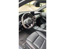 MERCEDES-BENZ - A 45 AMG - 2018/2019 - Preta - R$ 256.000,00
