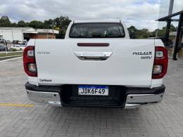 TOYOTA - HILUX - 2025/2025 - Branca - R$ 290.000,00