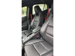 MERCEDES-BENZ - A 45 AMG - 2018/2019 - Preta - R$ 256.000,00