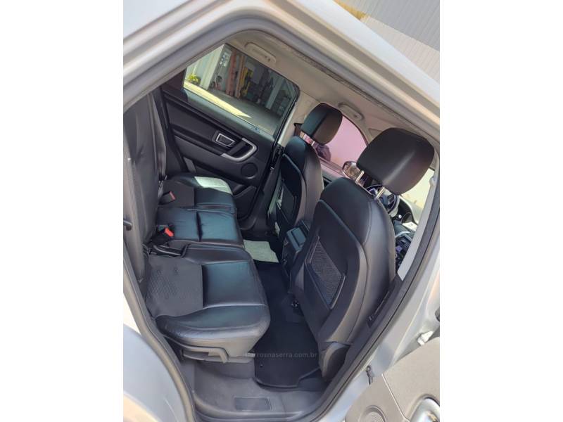 LAND ROVER - DISCOVERY SPORT - 2015/2016 - Branca - R$ 115.000,00