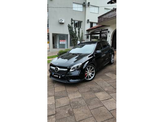 MERCEDES-BENZ - A 45 AMG - 2018/2019 - Preta - R$ 256.000,00