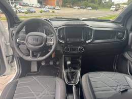 FIAT - STRADA - 2024/2025 - Branca - R$ 123.900,00