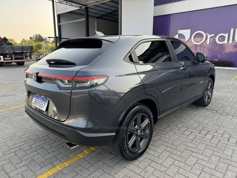 HONDA - HR-V - 2022/2023 - Cinza - R$ 147.900,00