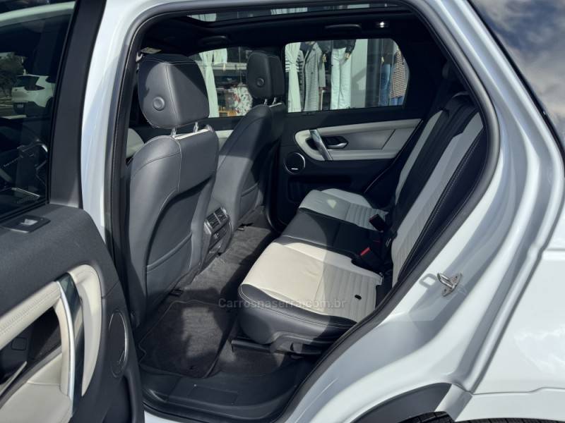 LAND ROVER - DISCOVERY - 2022/2022 - Branca - R$ 272.000,00