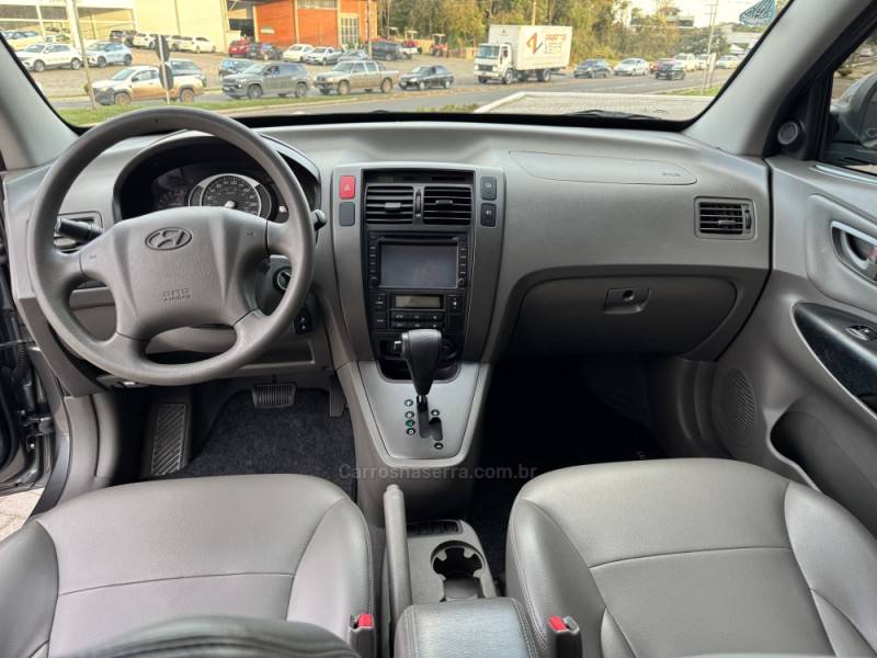 HYUNDAI - TUCSON - 2016/2017 - Cinza - R$ 68.900,00