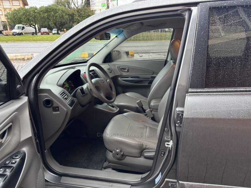 HYUNDAI - TUCSON - 2016/2017 - Cinza - R$ 82.900,00