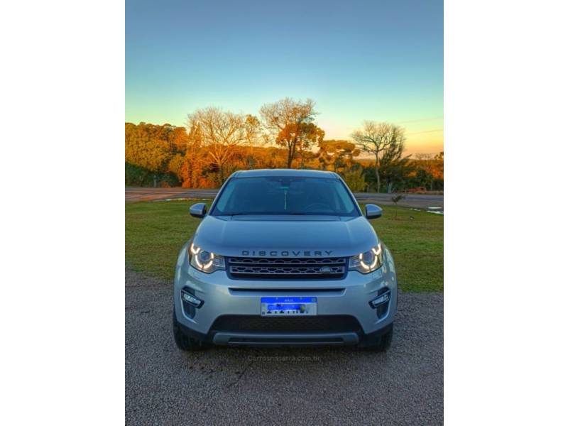 LAND ROVER - DISCOVERY SPORT - 2015/2016 - Branca - R$ 115.000,00