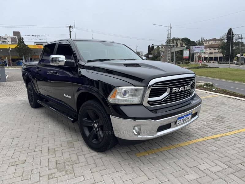 DODGE - RAM - 2022/2022 - Preta - R$ 272.000,00
